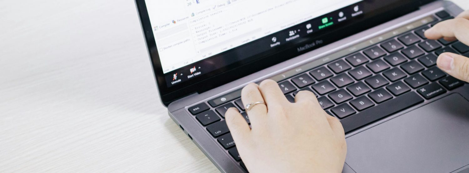 オンラインで24時間出会いチャット